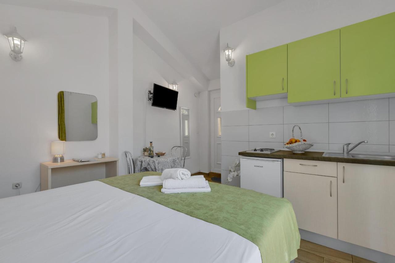 Danica Apartment